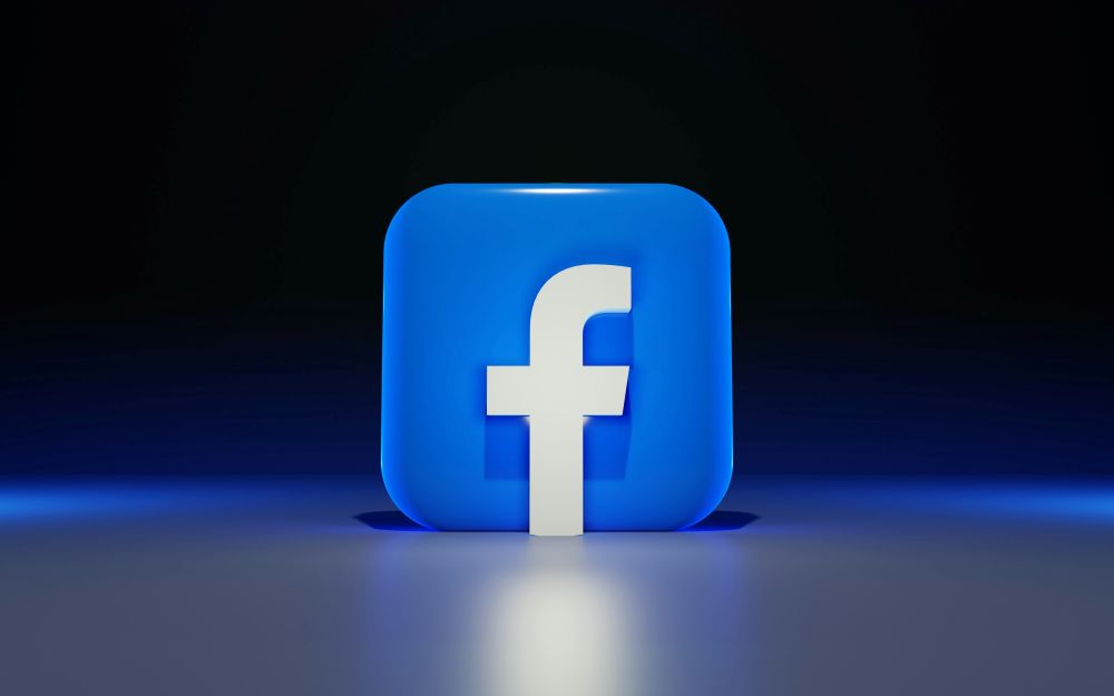 Jak zwiększyć zasięgi na Facebooku?